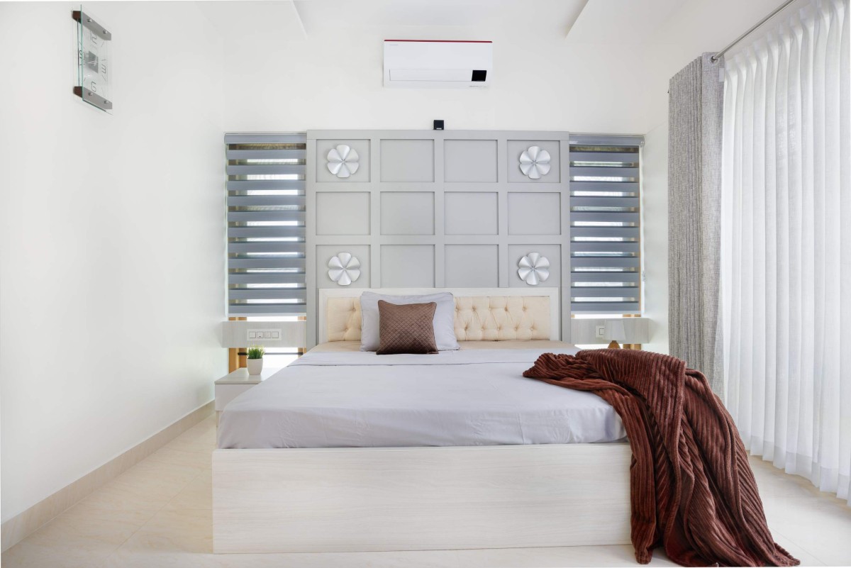 Bedroom 2 of Baytal Rahma by Stria Architects