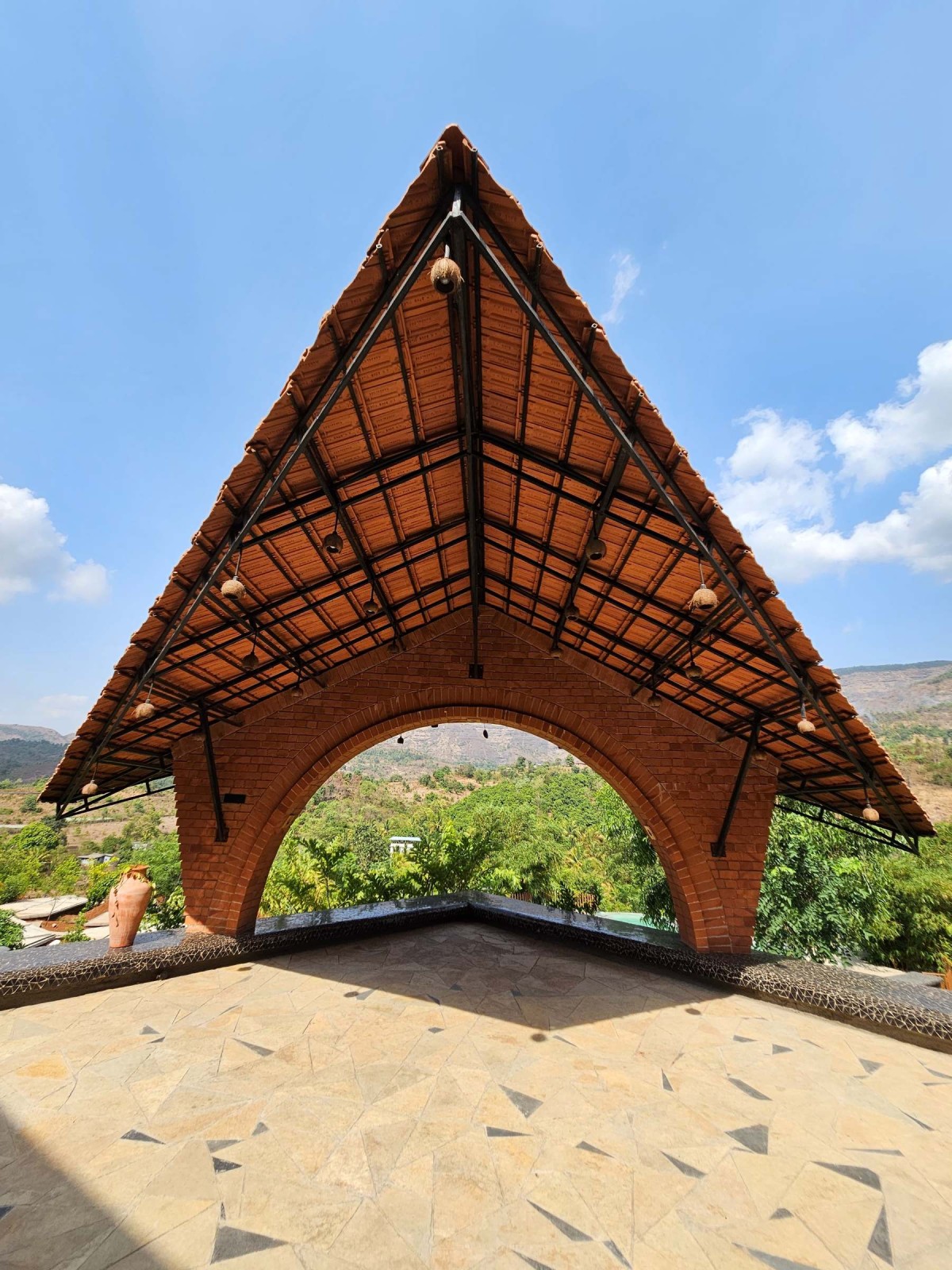 Pavilion and Deck of Mountain Dust by Mahesh Naik Architects