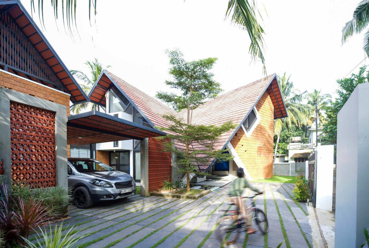 Exterior view of Canopy Home by Scribble Engine