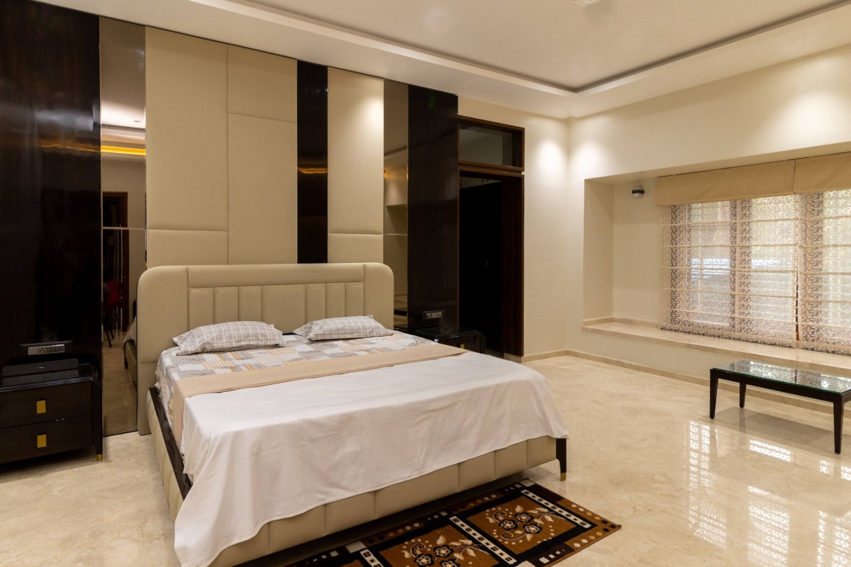 Master bedroom of Bani by KK&GL Partners