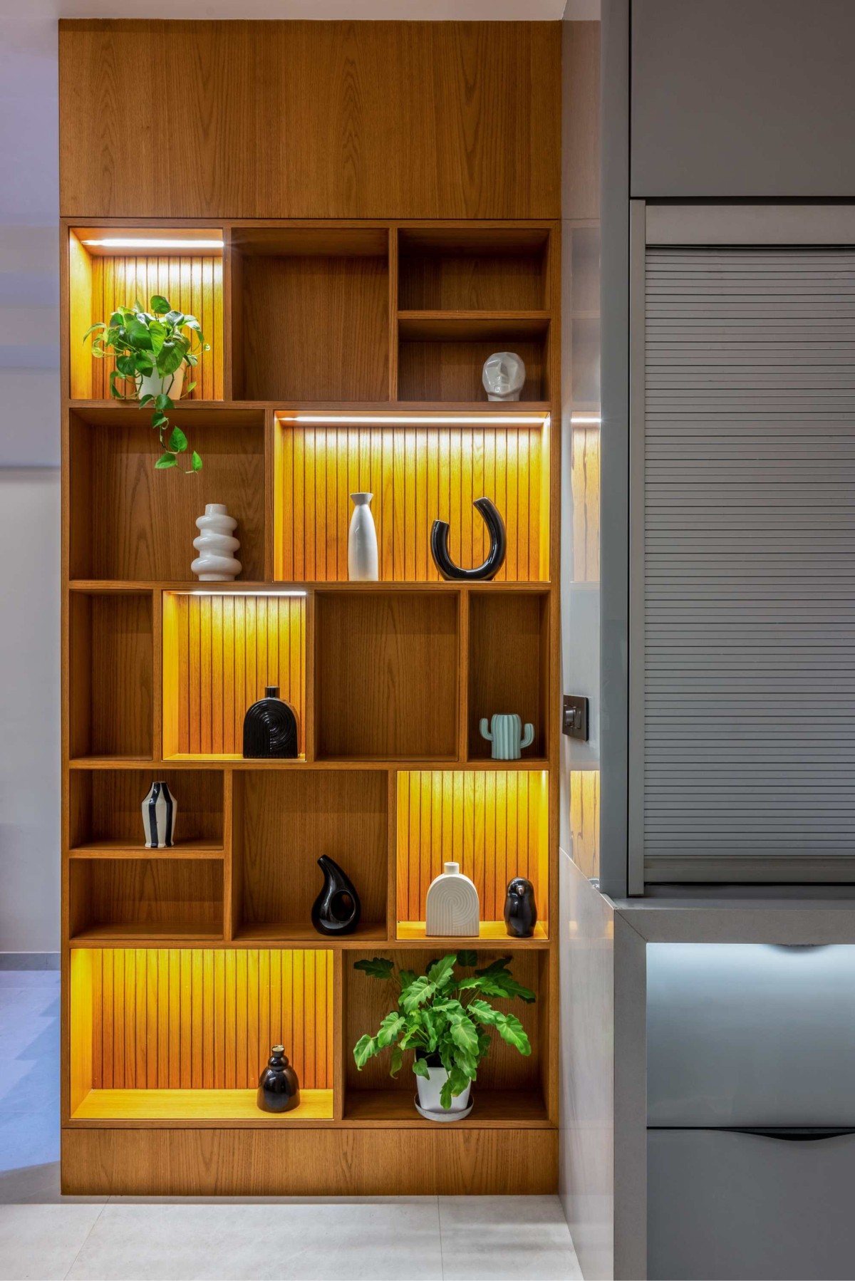 Detailed shot of showcase of Parekh's Residence by J Architects