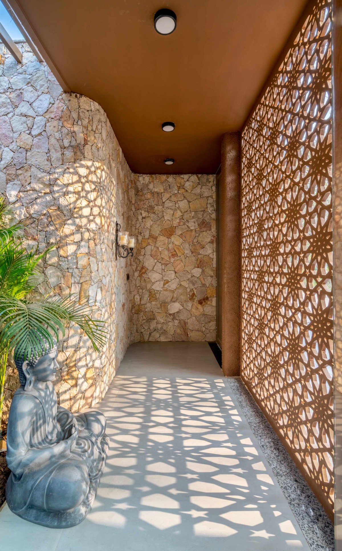 Foyer of Desert Villa by Ace Associates