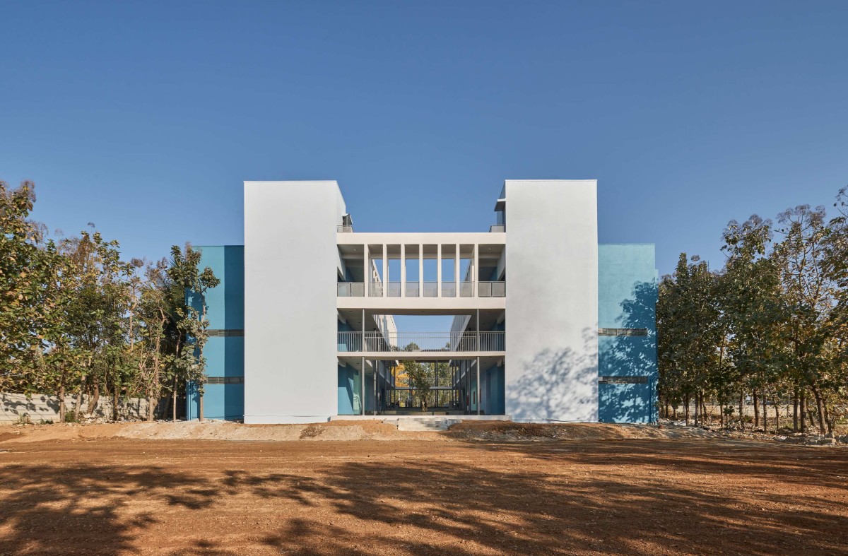 Rear Facade of Vidyakula International School by Sudaiva Studio