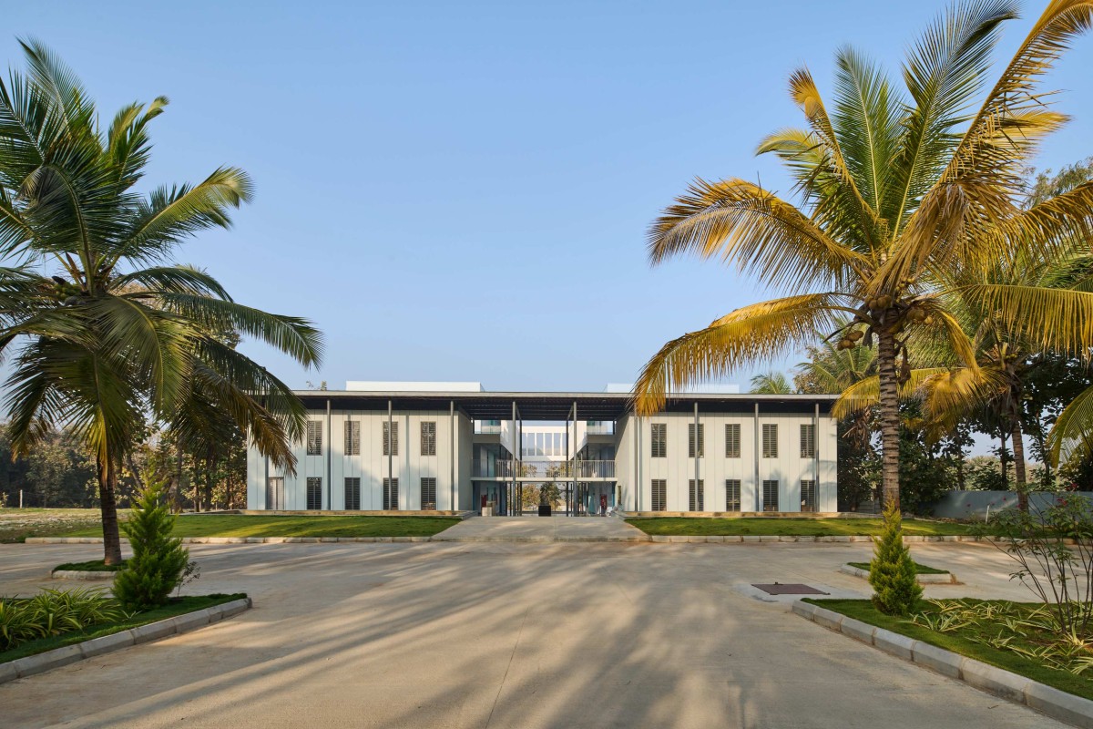 Front Facade of Vidyakula International School by Sudaiva Studio