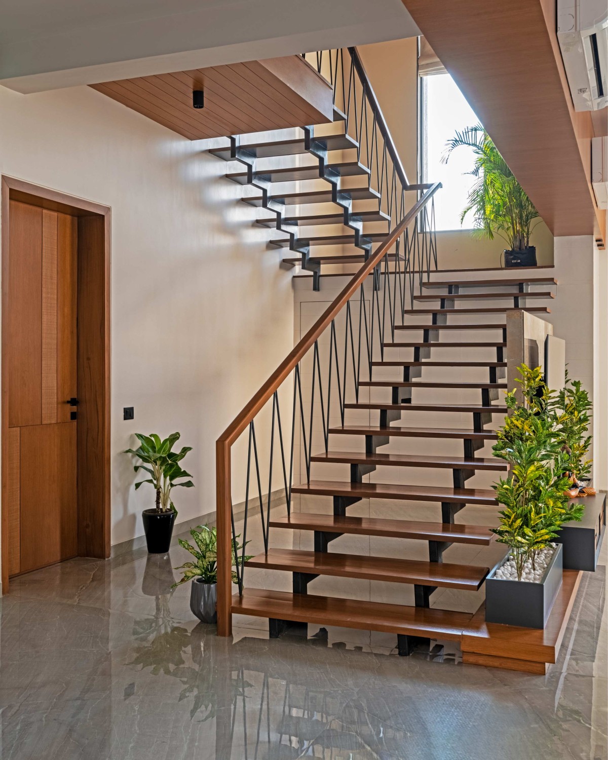 Staircase of Ananta Bungalow by Kalajeet Architects