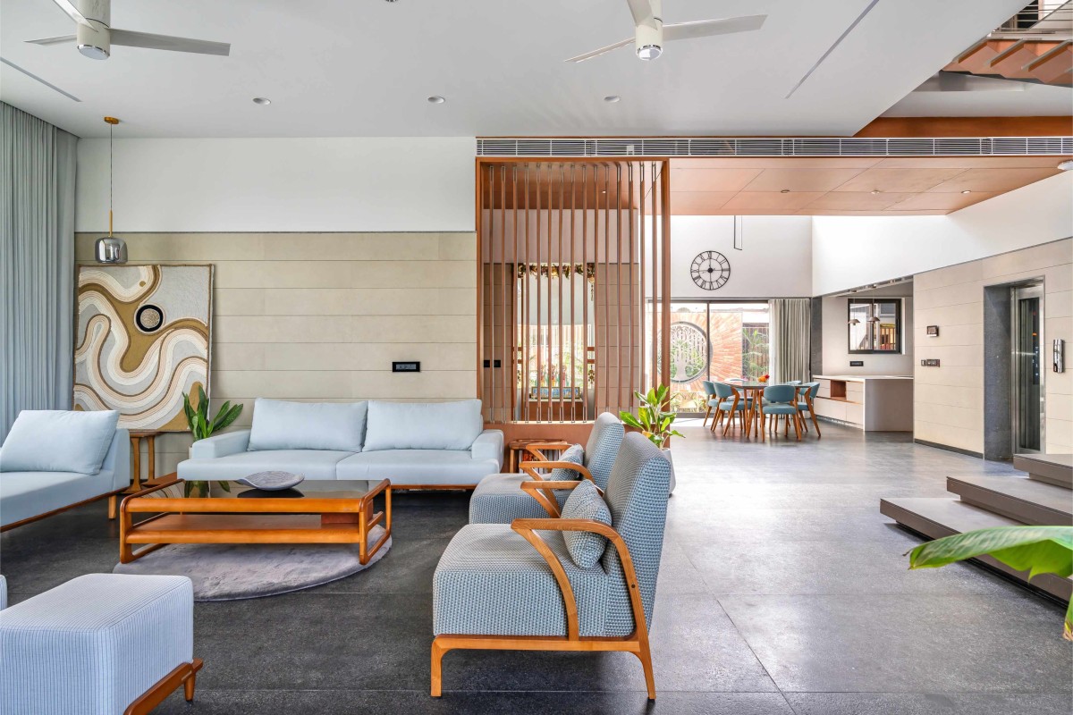 Living room of The Concrete Tree House by Architects at Work