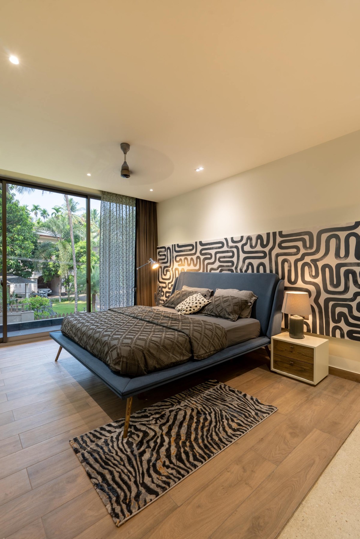 Bedroom 3 of Ameer Residence by Nou Designs