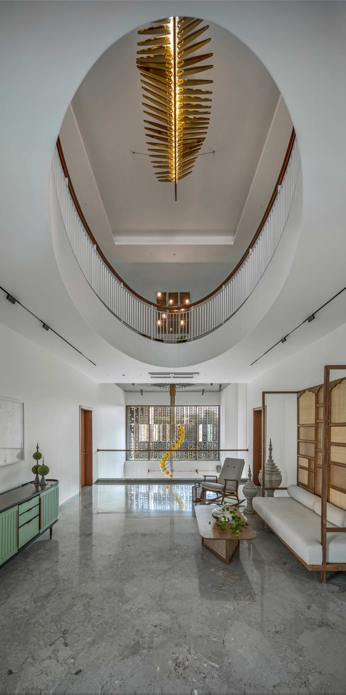 Family living of Aarti Villas by Dipen Gada & Associates