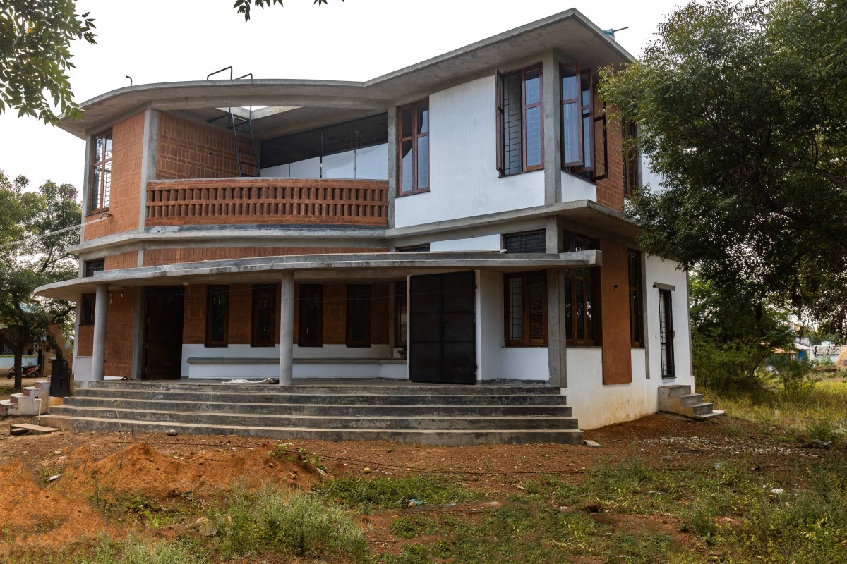 Exterior view of Aadhi Residence by RP Architects