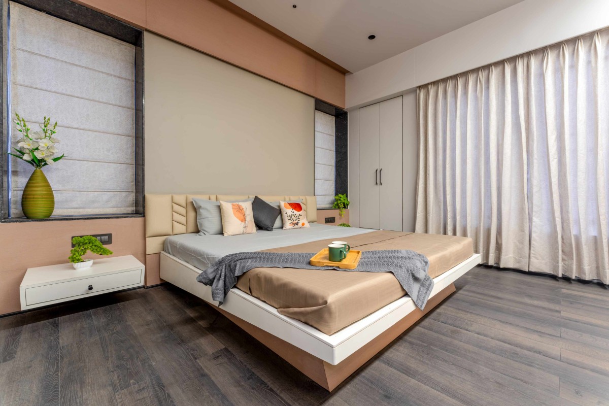 Bedroom 2 of House of Parallel Walls by Aakar Group of Consultancy