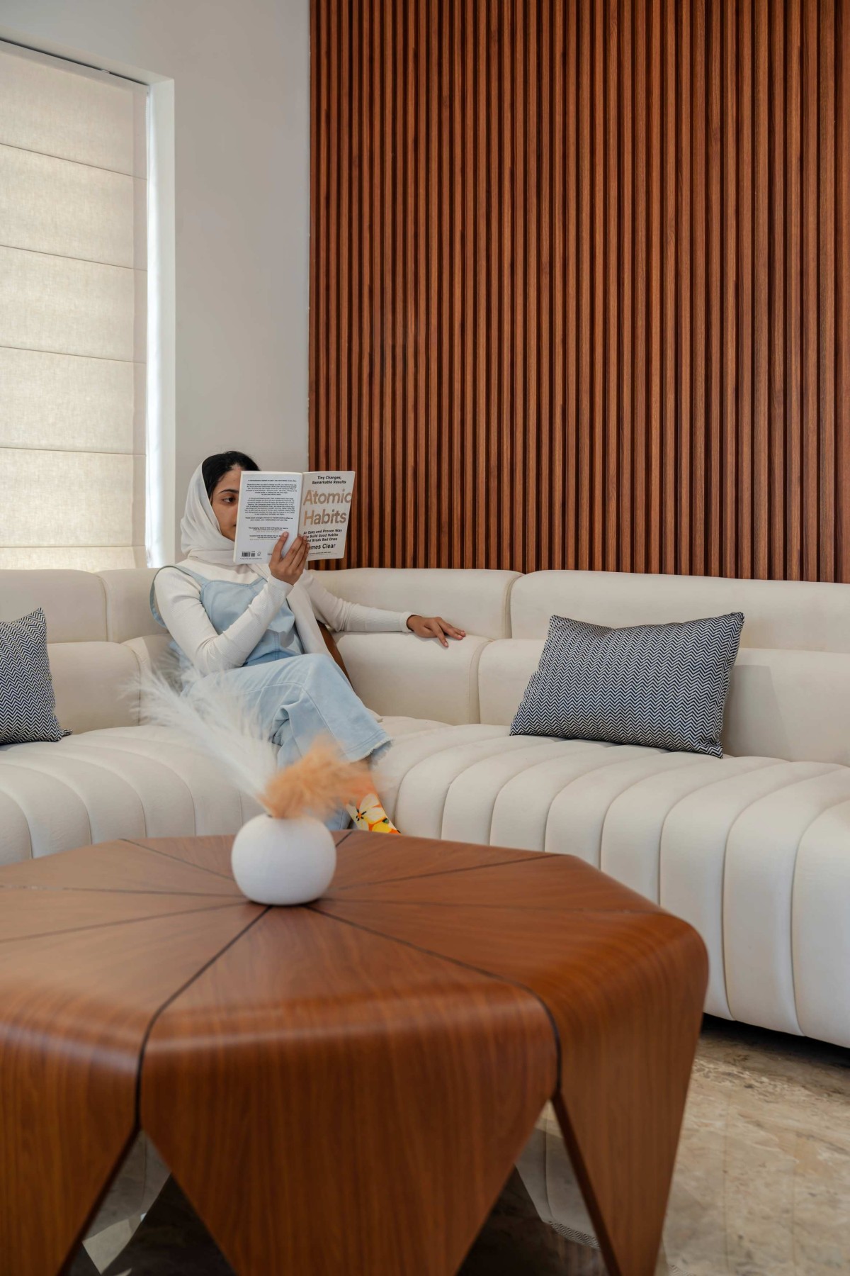 Living room of Swans House by Eleventh Floor Architects