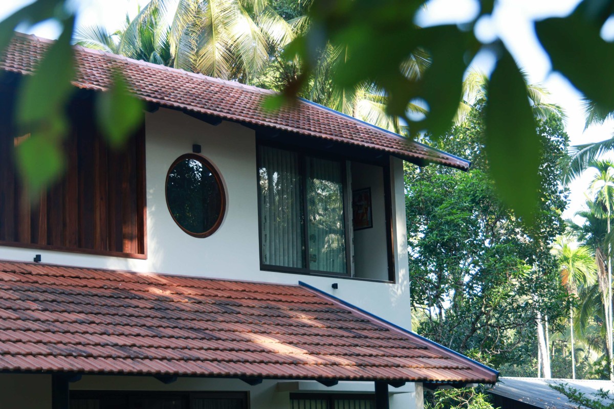 Roof of Wabi Sabi House by Aslam Sham Architects