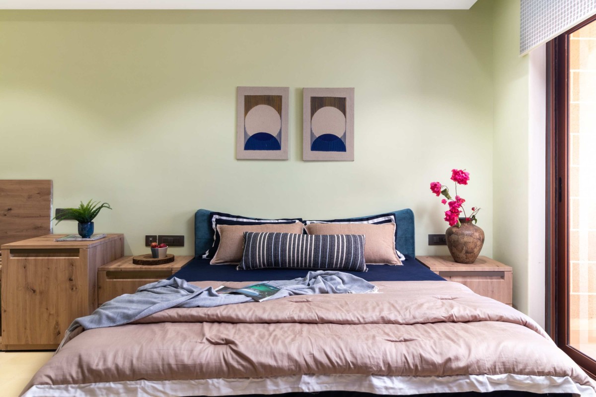 Bedroom of The Farmhouse by Oris Architects