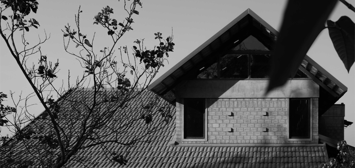 Panoramic view of first floor elevation of Boulder House by HabitArt Architecture Studio