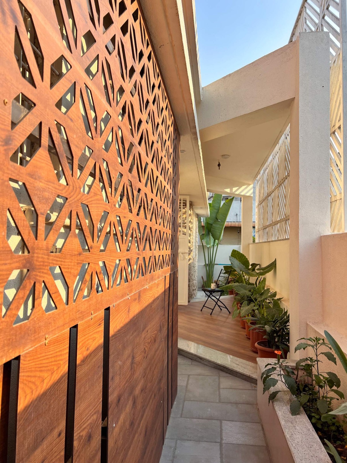 External passage of Amardeep Villa by Shraddha Sadamate Architect