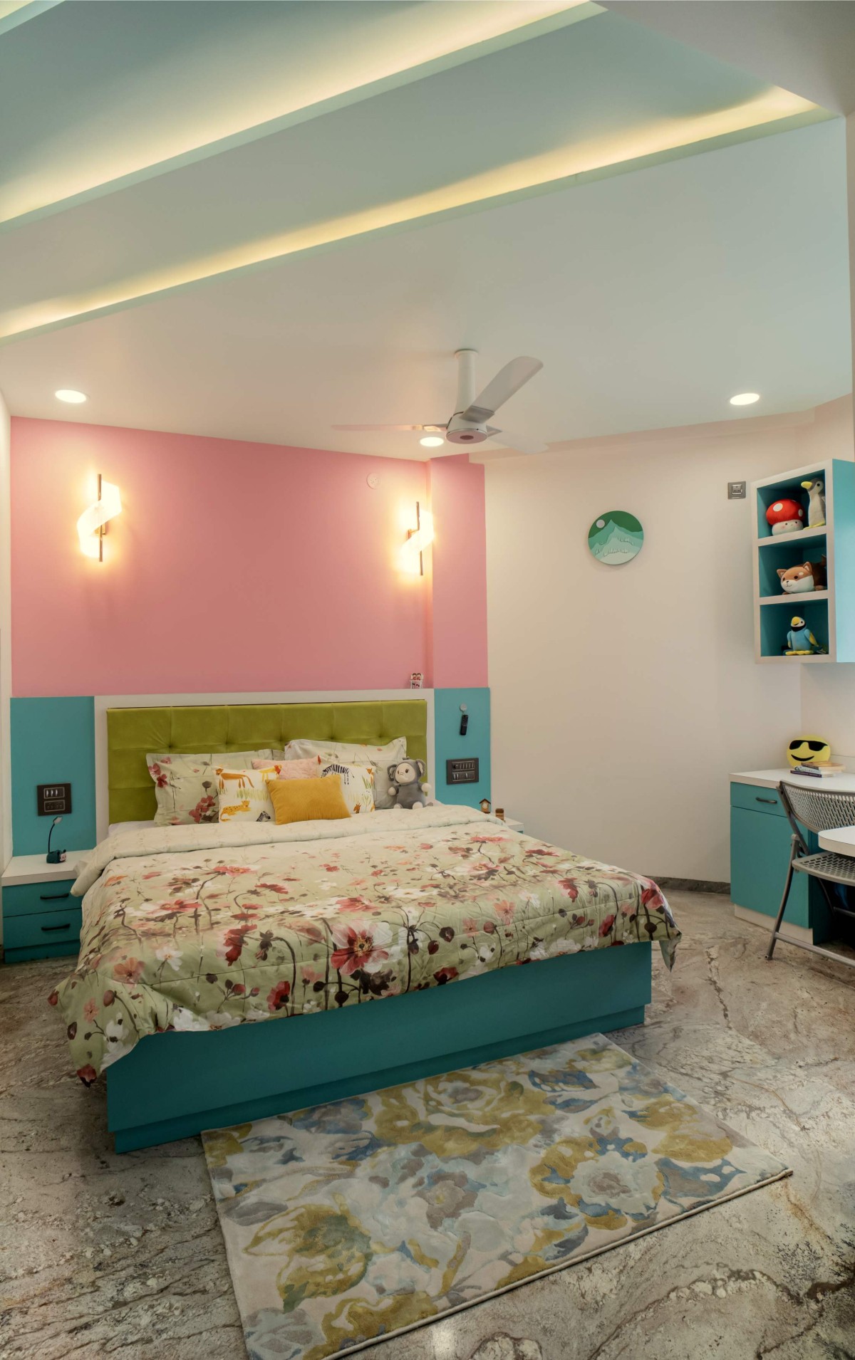 Bedroom 2 of Amardeep Villa by Shraddha Sadamate Architect