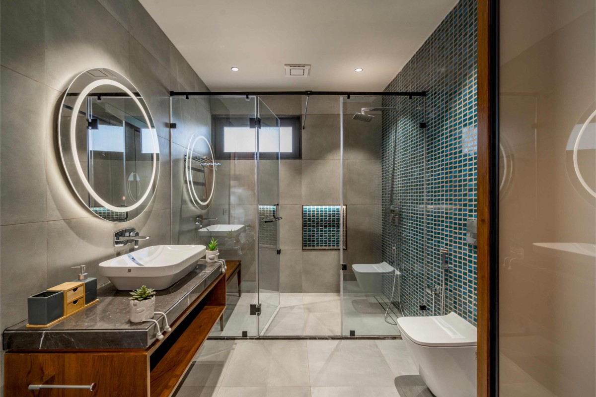 Toilet and Bathroom of Sanctum Villa by VPA Architects