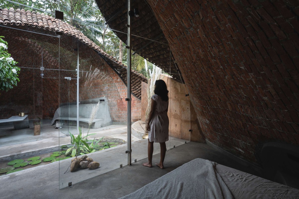 Bedroom of The Wendy House by Earthscape Studio