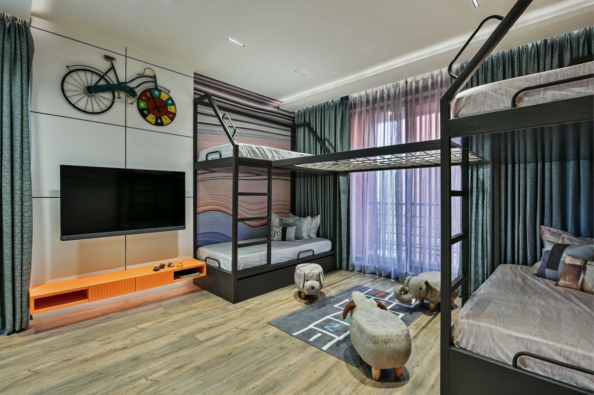 Kids Bedroom of The Second Home_ Vapi Villa by Icon Projects Inspace Pvt Ltd