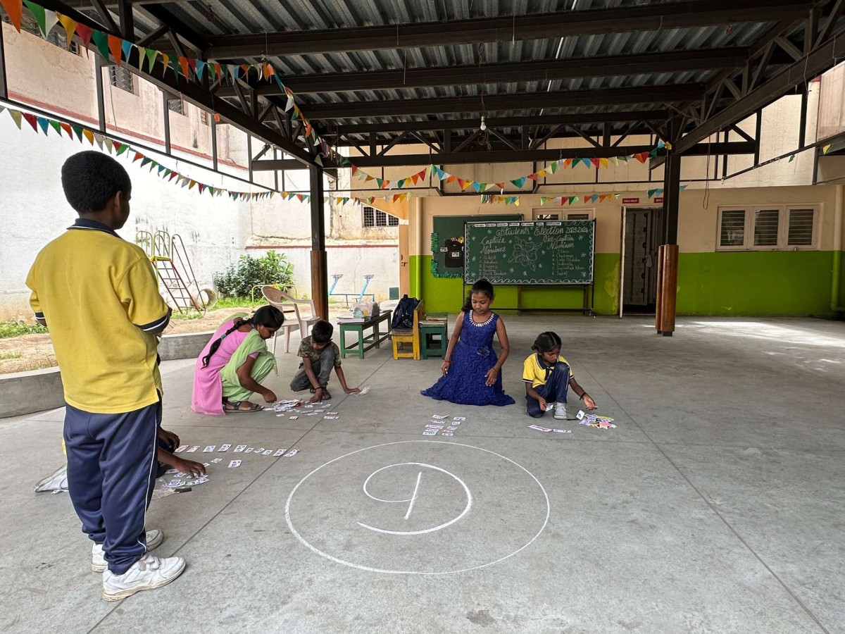 Assembly and Play area of RBANMS School by Mathew and Ghosh Architects