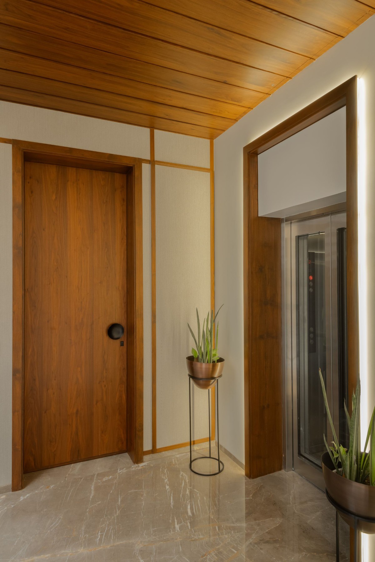 Residential Lift of Veera Villa by Keystone Studio