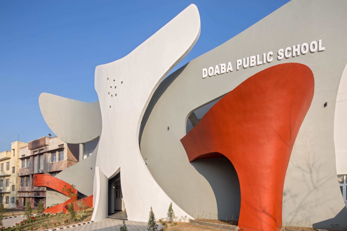 Exterior view of Doaba Public School by Studio Ardete