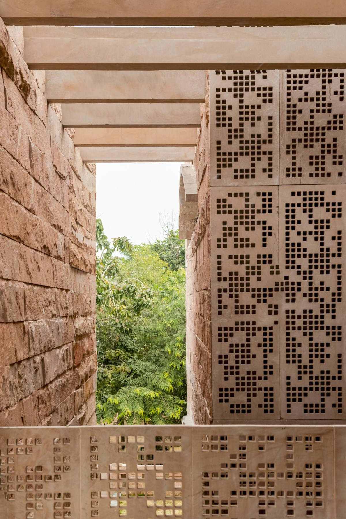 Detailed shot of wall of Stone House by Malik Architecture