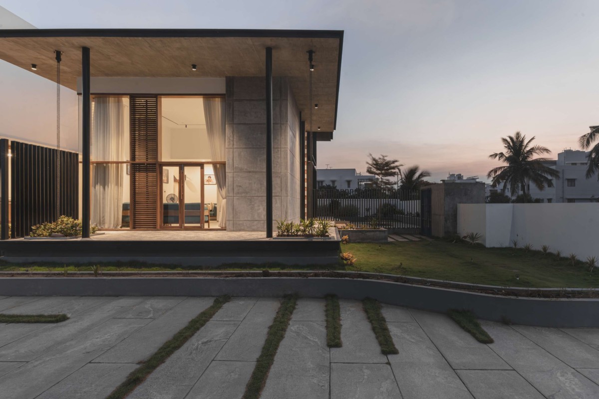 Dusk light exterior view of A House In The Farm by Studio MOB