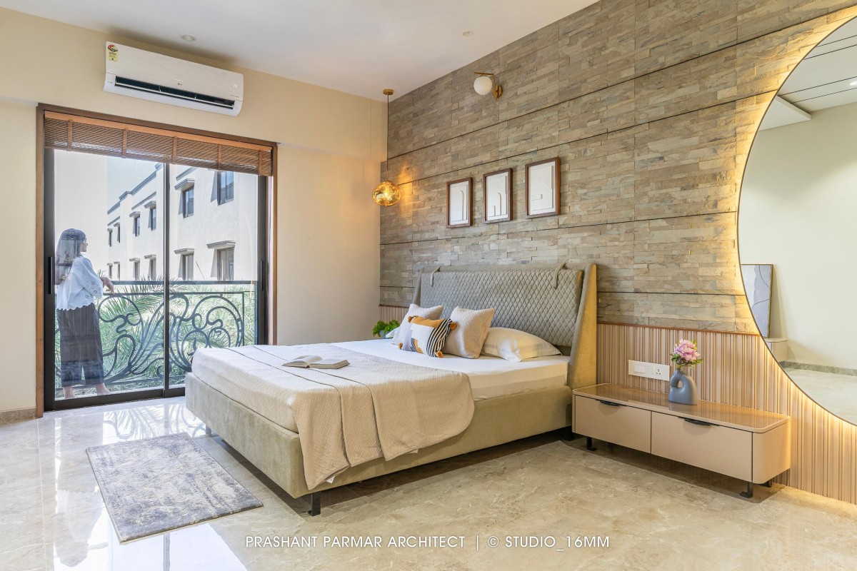 Daughter's Bedroom of 4 BHK Timeless Elegance at Saamarth City by Prashant Parmar Architect