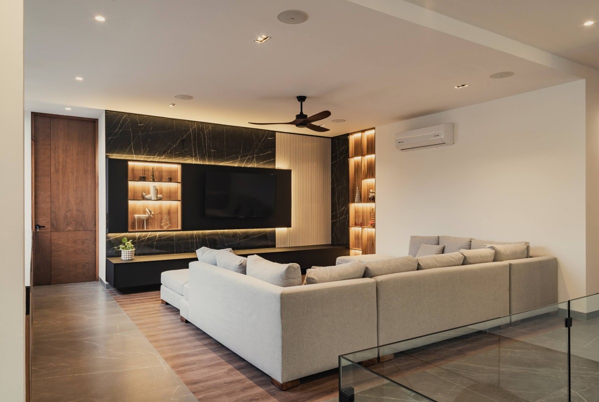 TV room of Harmonie by Edgar Fuentes Arquitectura