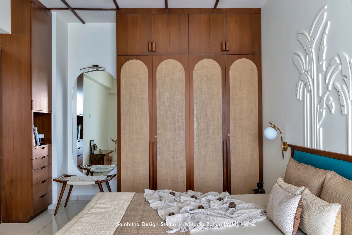 Bedroom of Manjalpur Residence by Samhitha Design Studio