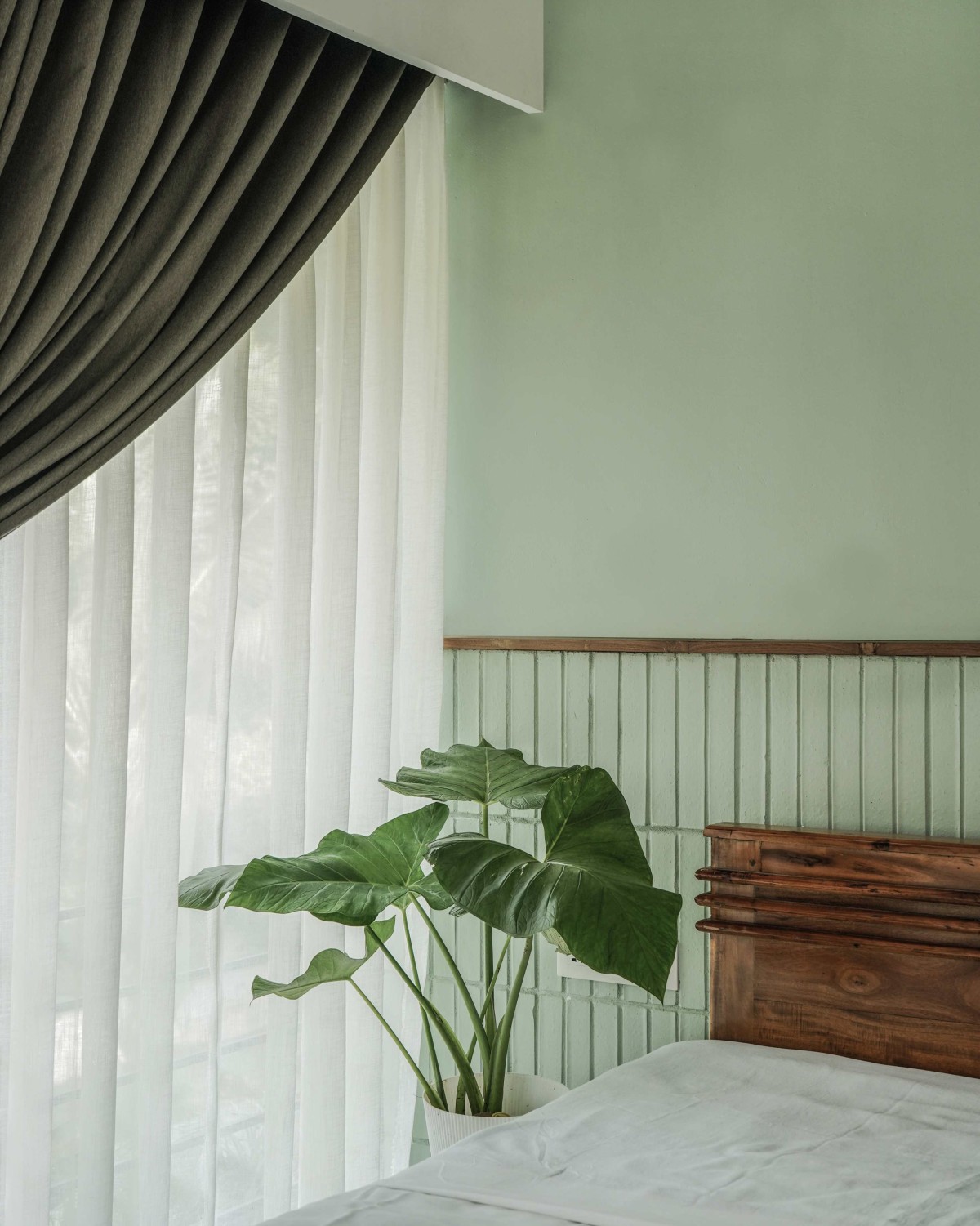 Bedroom of Brock House by Akhil Albin Architects