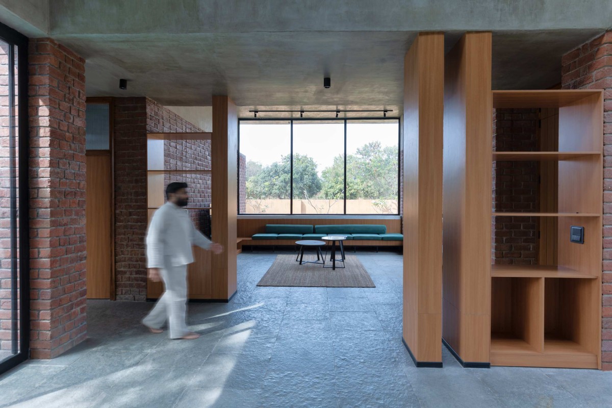 Passage to living room of Cezara Holiday Home by KUN Studio