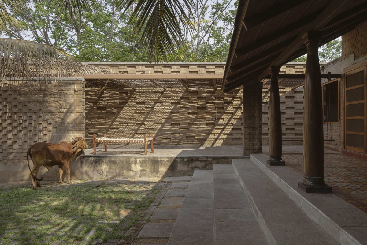 Courtyard of Kaattu Veedu Guesthouse by Studio XS