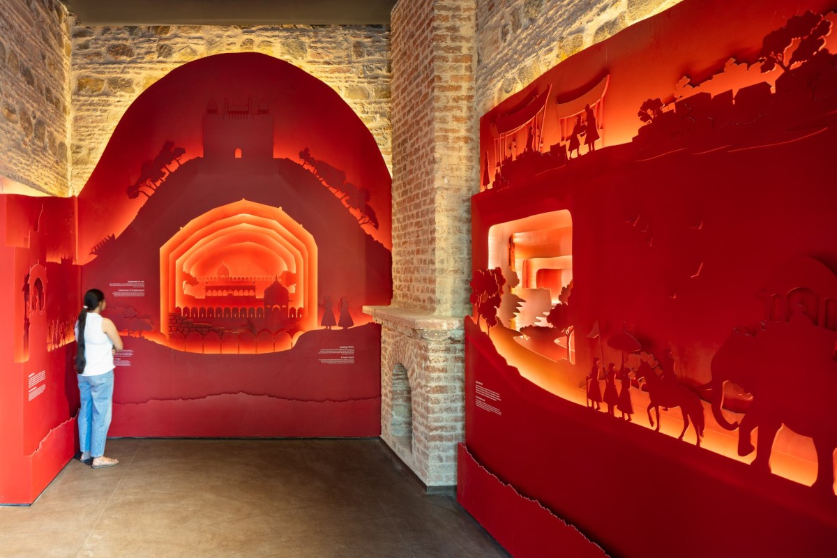 Layered installation of Red Fort Center by Design Factory India