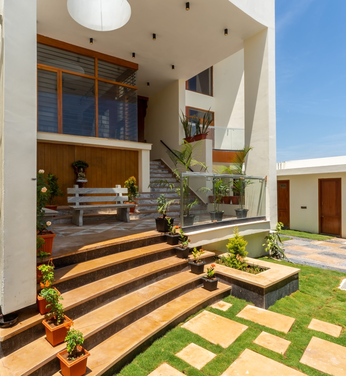 Sitout of House 1 by Thenappan Architects