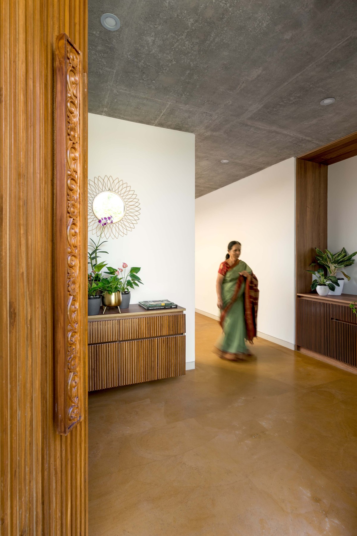 Foyer of Geleyara Goodu by Avani Mudra Design