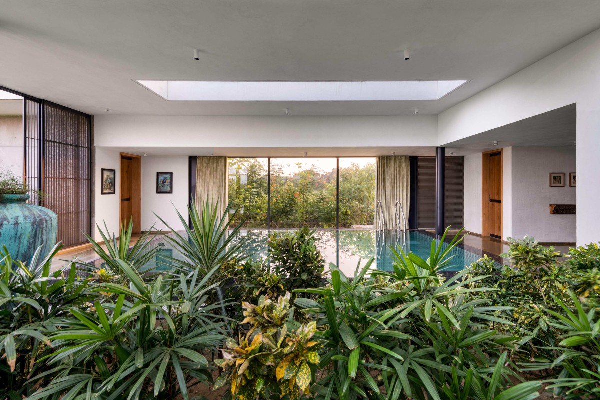 Courtyard of Vanessa Villa by tHE gRID Architects