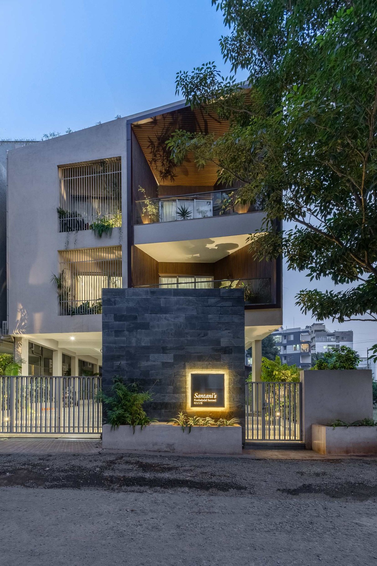 Dusk light exterior view of The Serene House by HM Design Studio