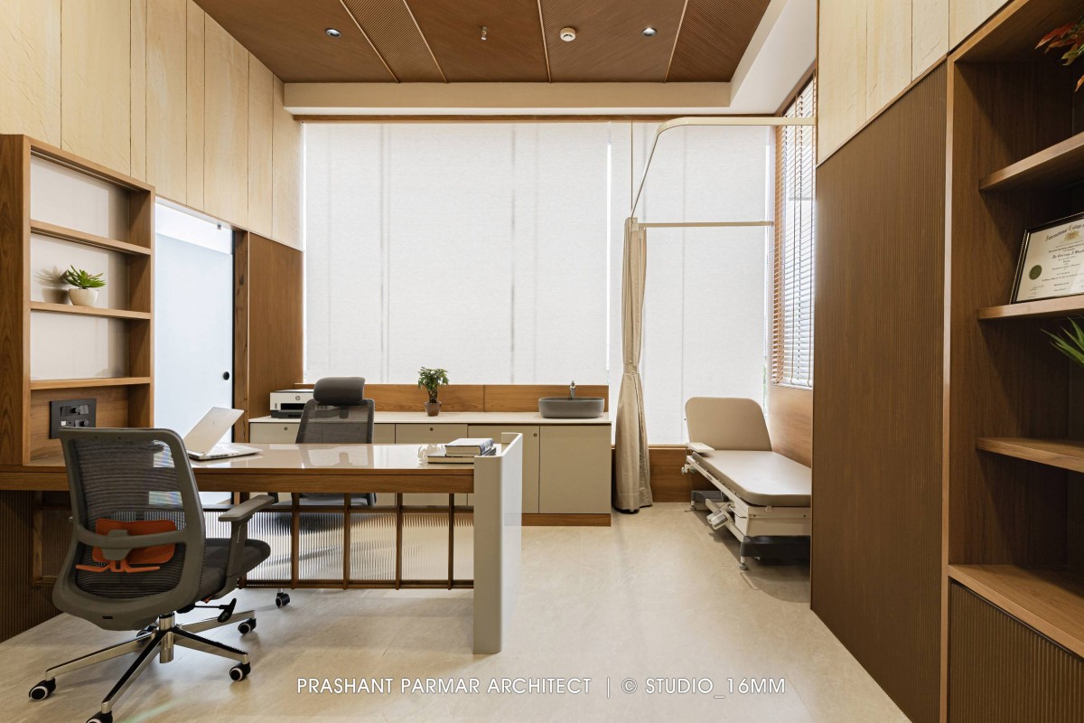 Consultation Room of Modern Hospital Interior at Ratnanjali Solitaire by Prashant Parmar Architect