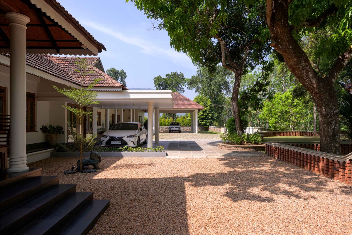 Entrance porch of Muttom Residence by EDOM Architecture