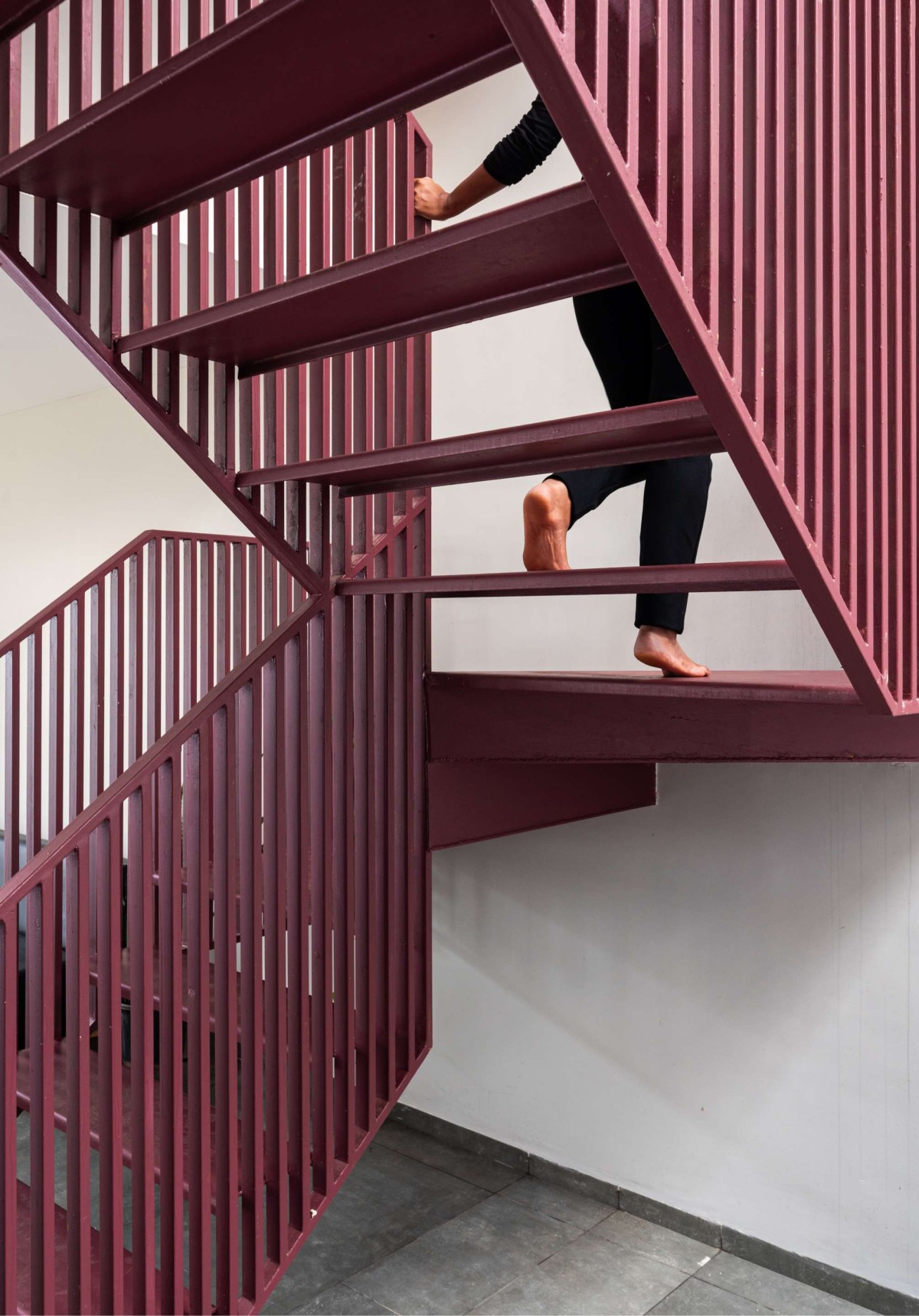 Staircase of Porous Adobe by Rahul Pudale Design