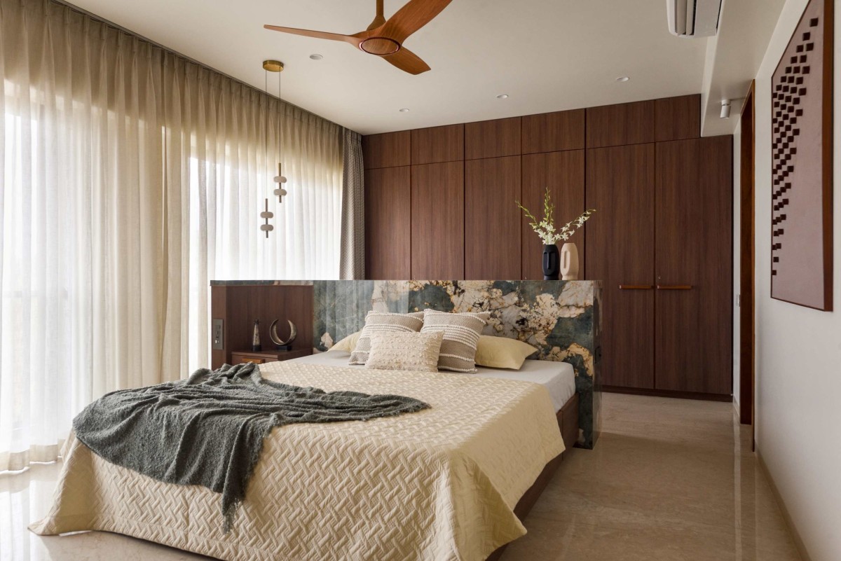 Master Bedroom of Sangam by Divya Singh Designs