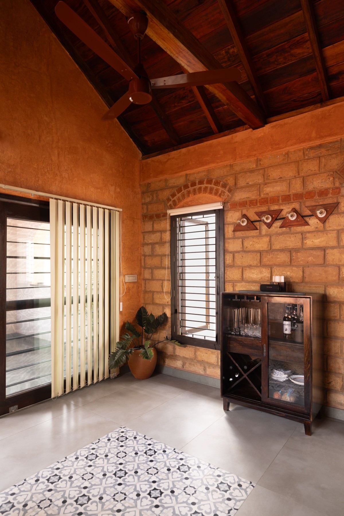 Bar area of Nithin Rao's Residence by Praangana Earthern Architecture