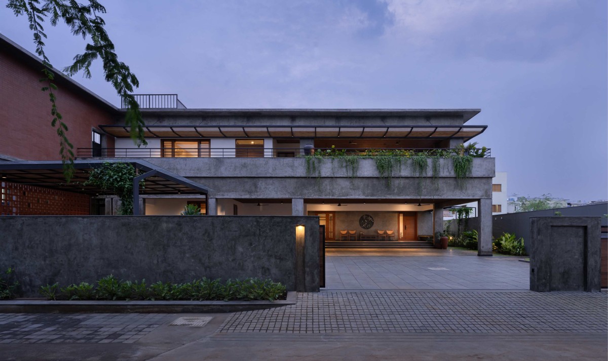 Dusk light exterior view of Thamarai by EDOM Architecture