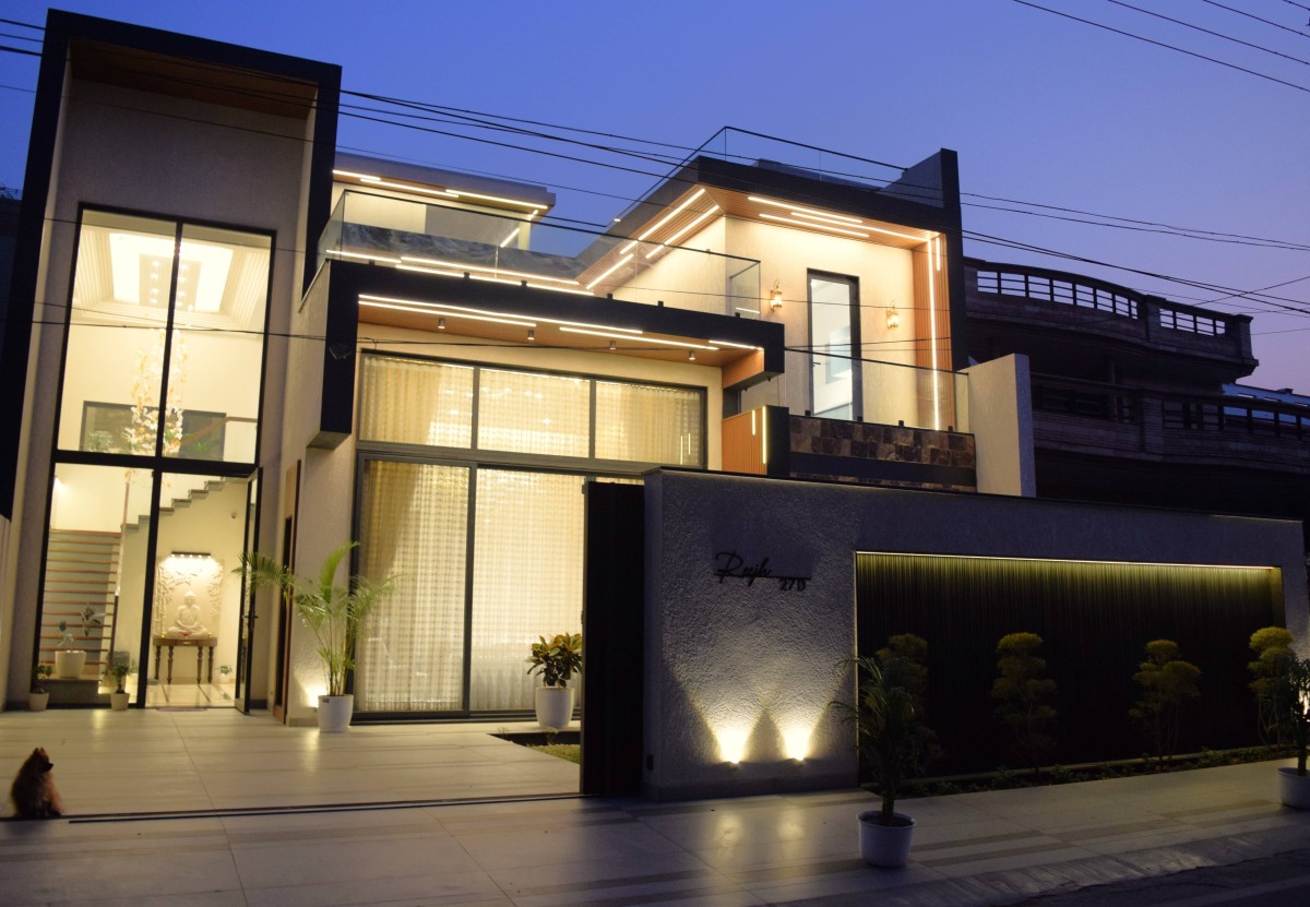 Dusk light exterior view of Reejh by Tuli Architects and Engineers