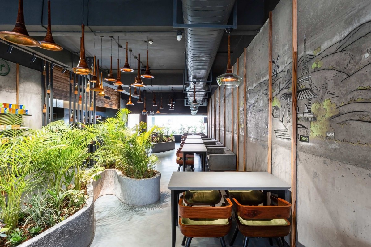 Indoor dininig of Aja by Arch.Lab