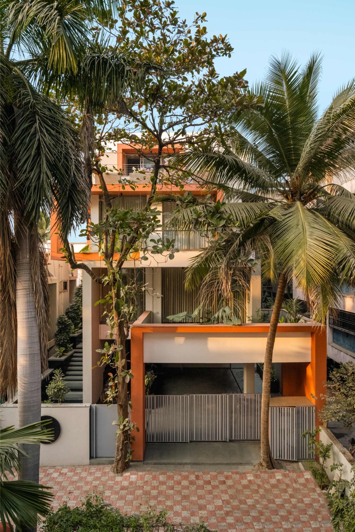 Exterior view of Prakashalay by Associated Architects (i) Pvt. Ltd.