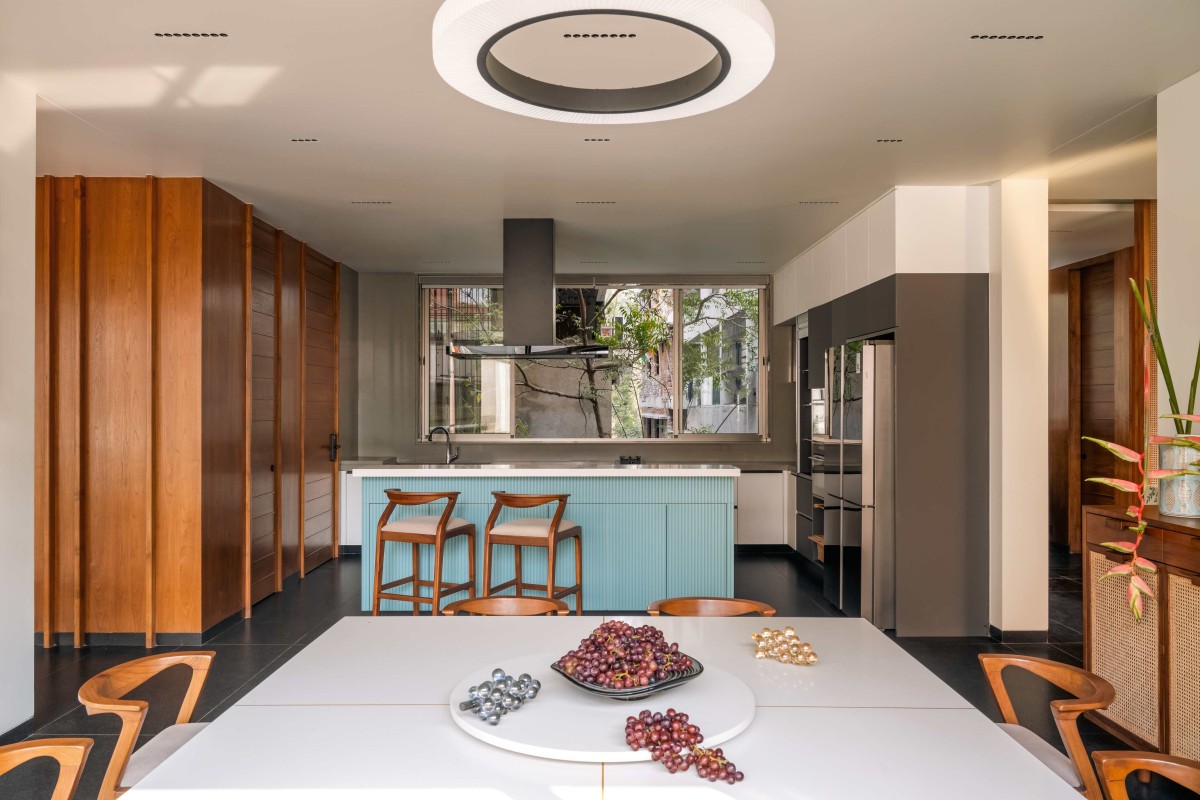 Dining & Kitchen of Prakashalay by Associated Architects (i) Pvt. Ltd.