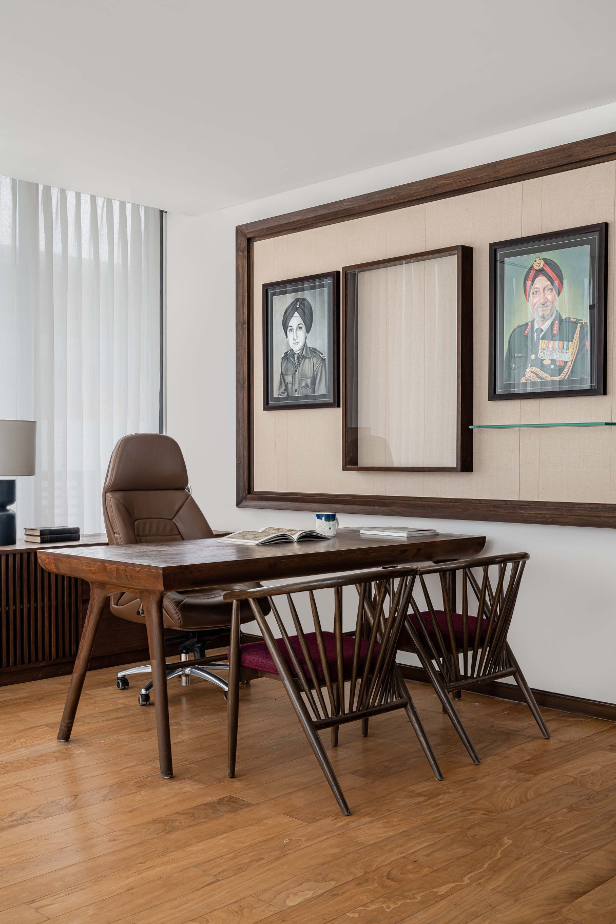 Workspace of 136 Embassy Boulevard by Adhwa